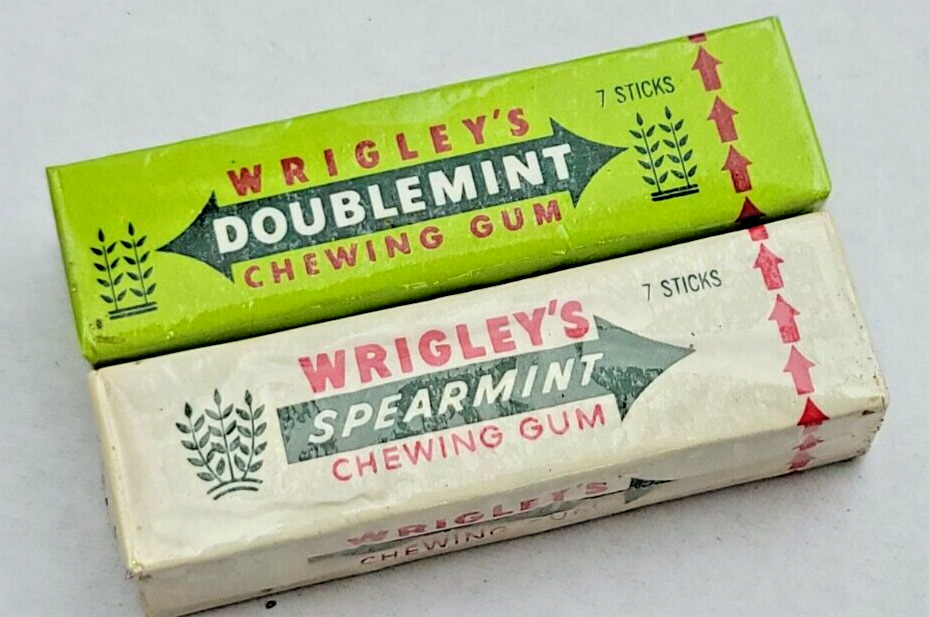 Vintage WRIGLEY’S Doublemint Spearmint Chewing Gum 7 sticks (Green+White)