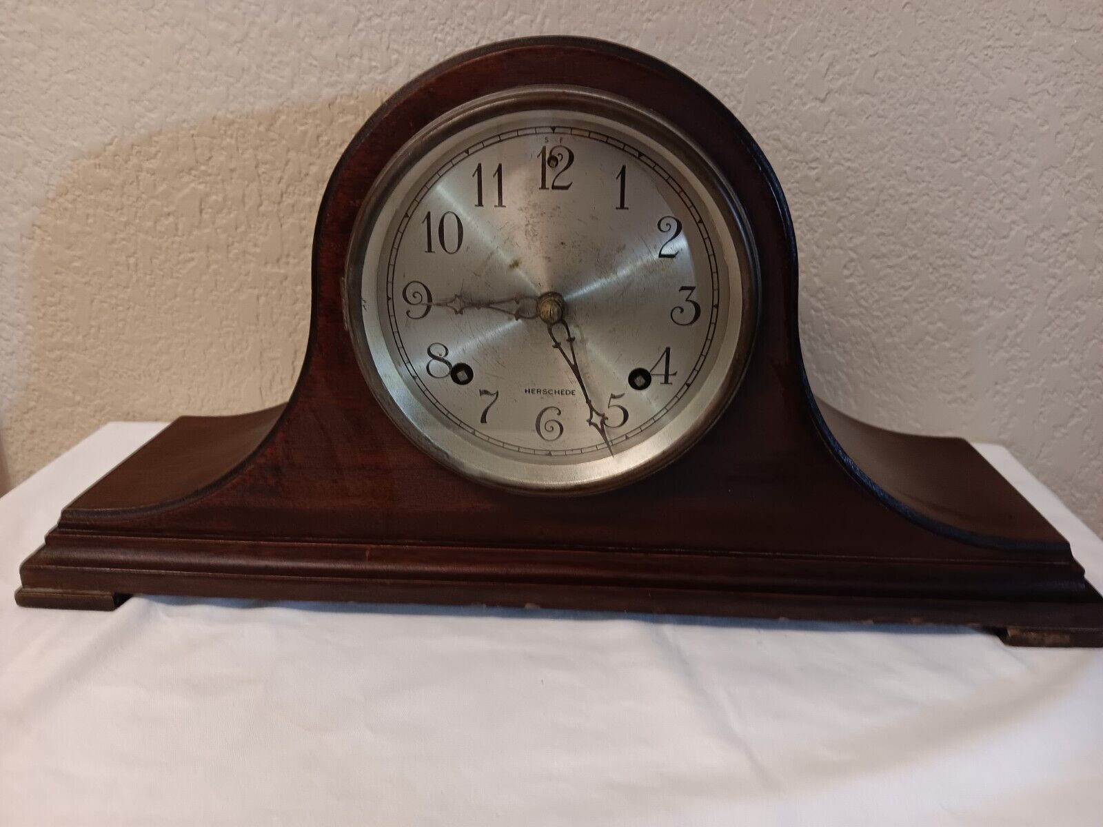 Antique Herschede 8 Day Mantel Clock 8 Day Westminster Chimes Mahogany Case...