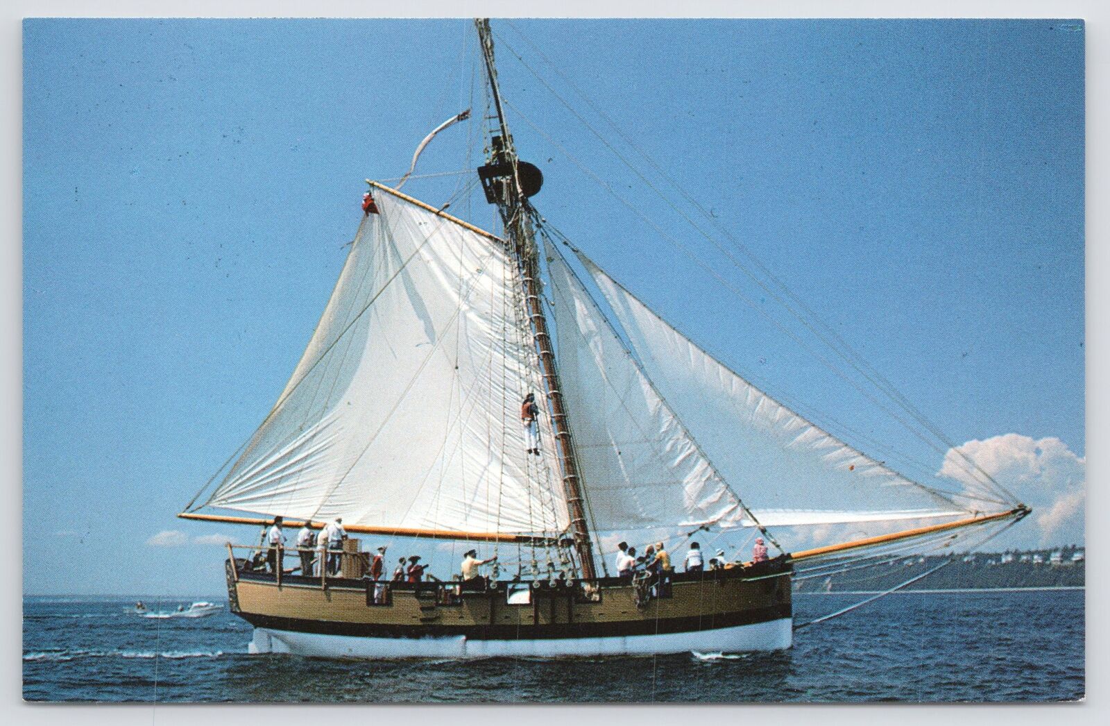 The Historic Sloop Welcome~Sailing Vessel Replica~Ft Michilimackinac~MI~c1981~PC