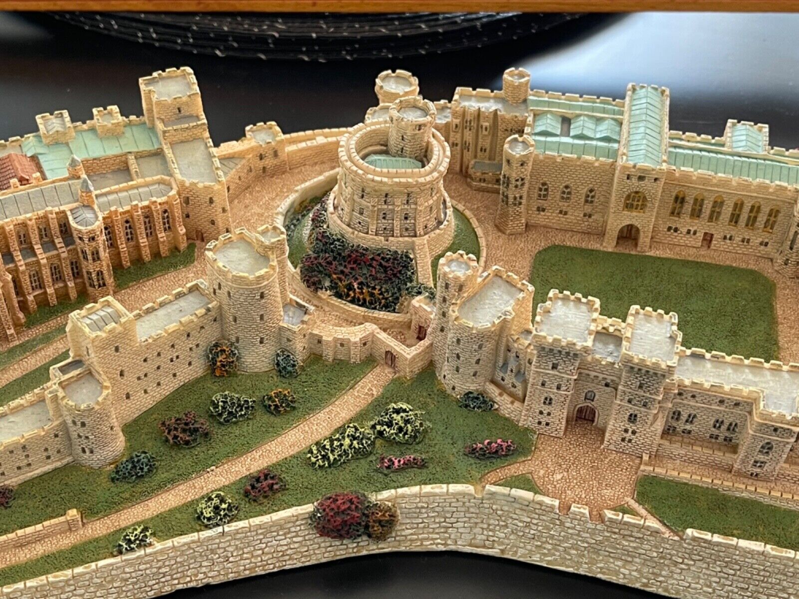 Windsor Castle: Collection: Castles of the British Monarchy, Danbury Mint 1995