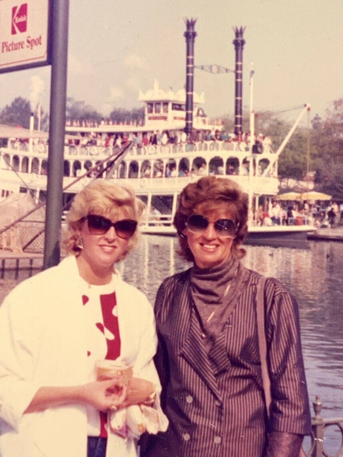 AVC) Found Photograph 1980\'s Housewives Posing Mark Twain Steamboat Disneyland