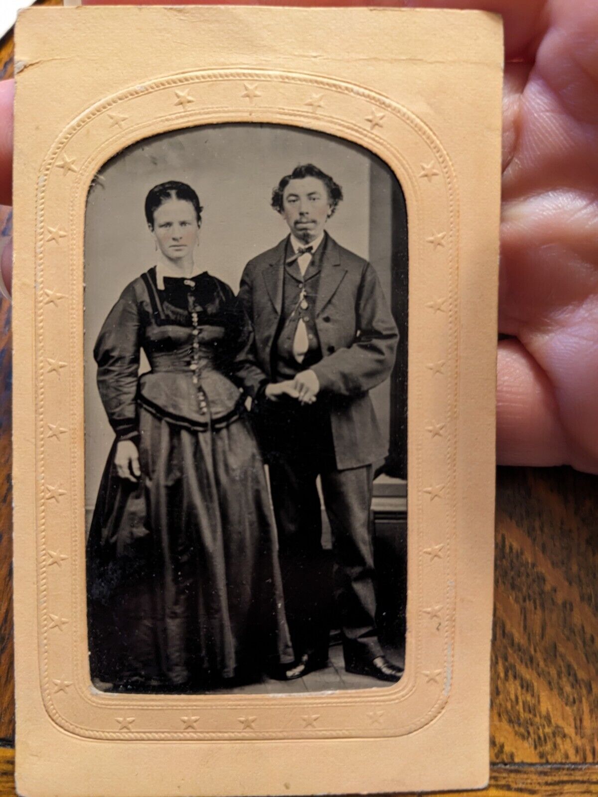 Davenport Iowa tintype photograph of young couple holding hands Timpe Photograph