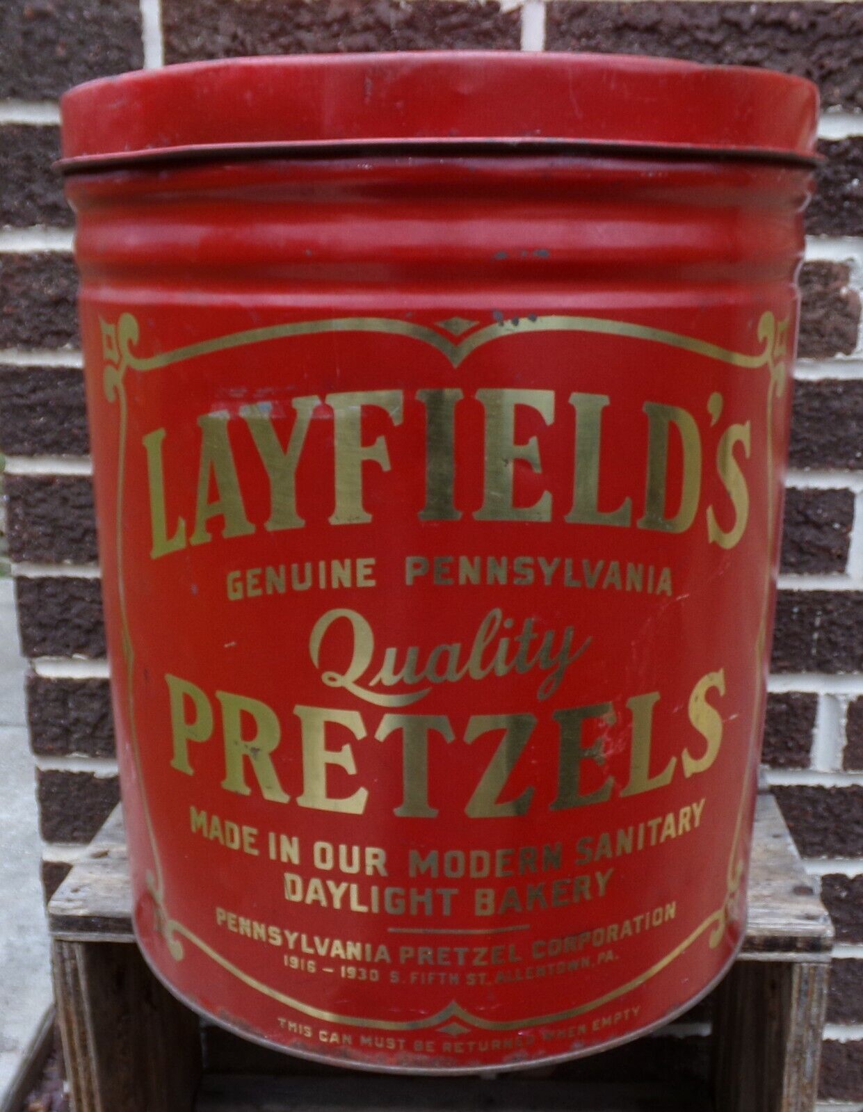 Large Vintage LAYFIELD\'S Pretzel Sticks Advertising Tin Allentown, PA.