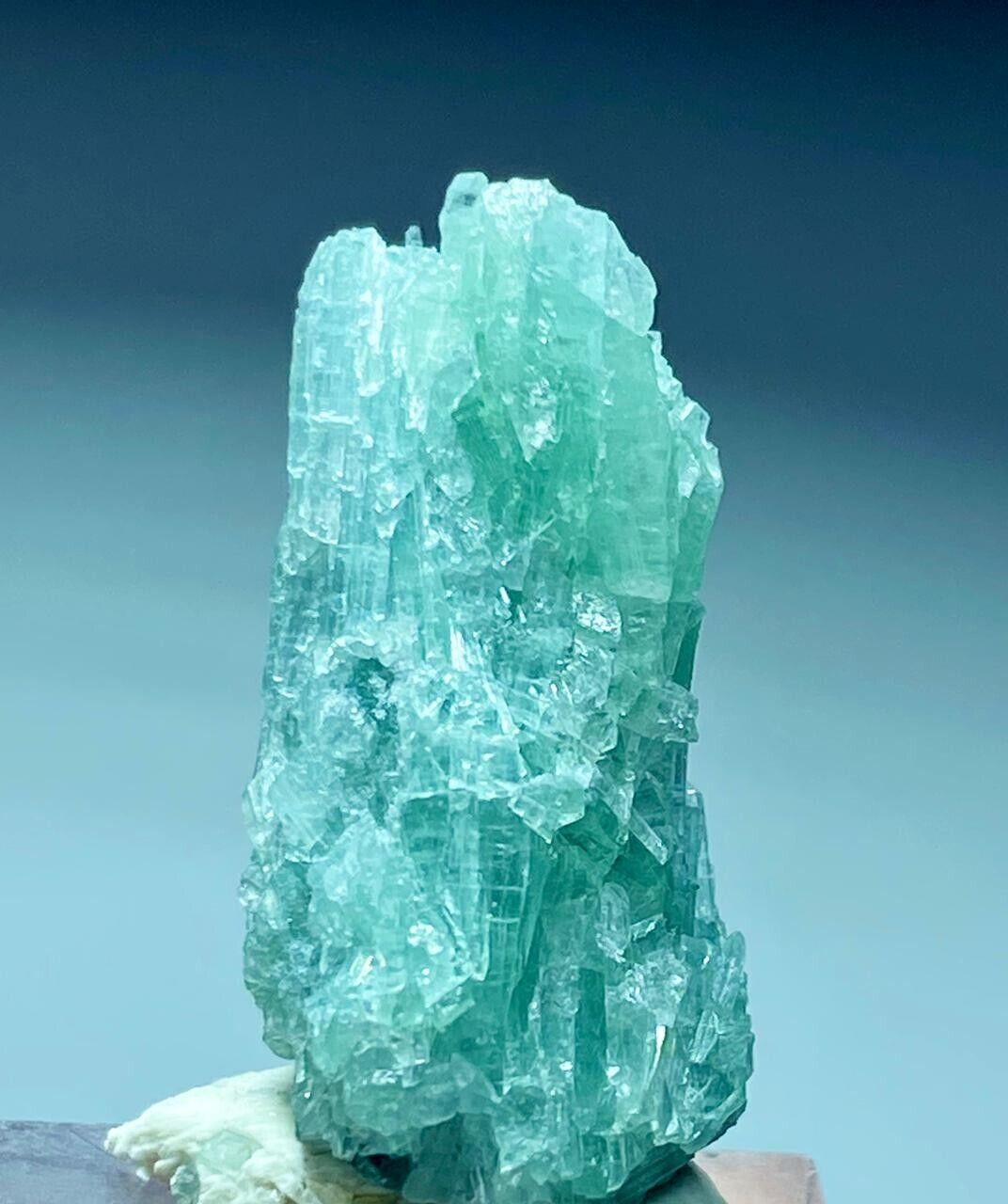 Beautiful Natural  Tourmaline Crystal From Afghanistan 14 Carats