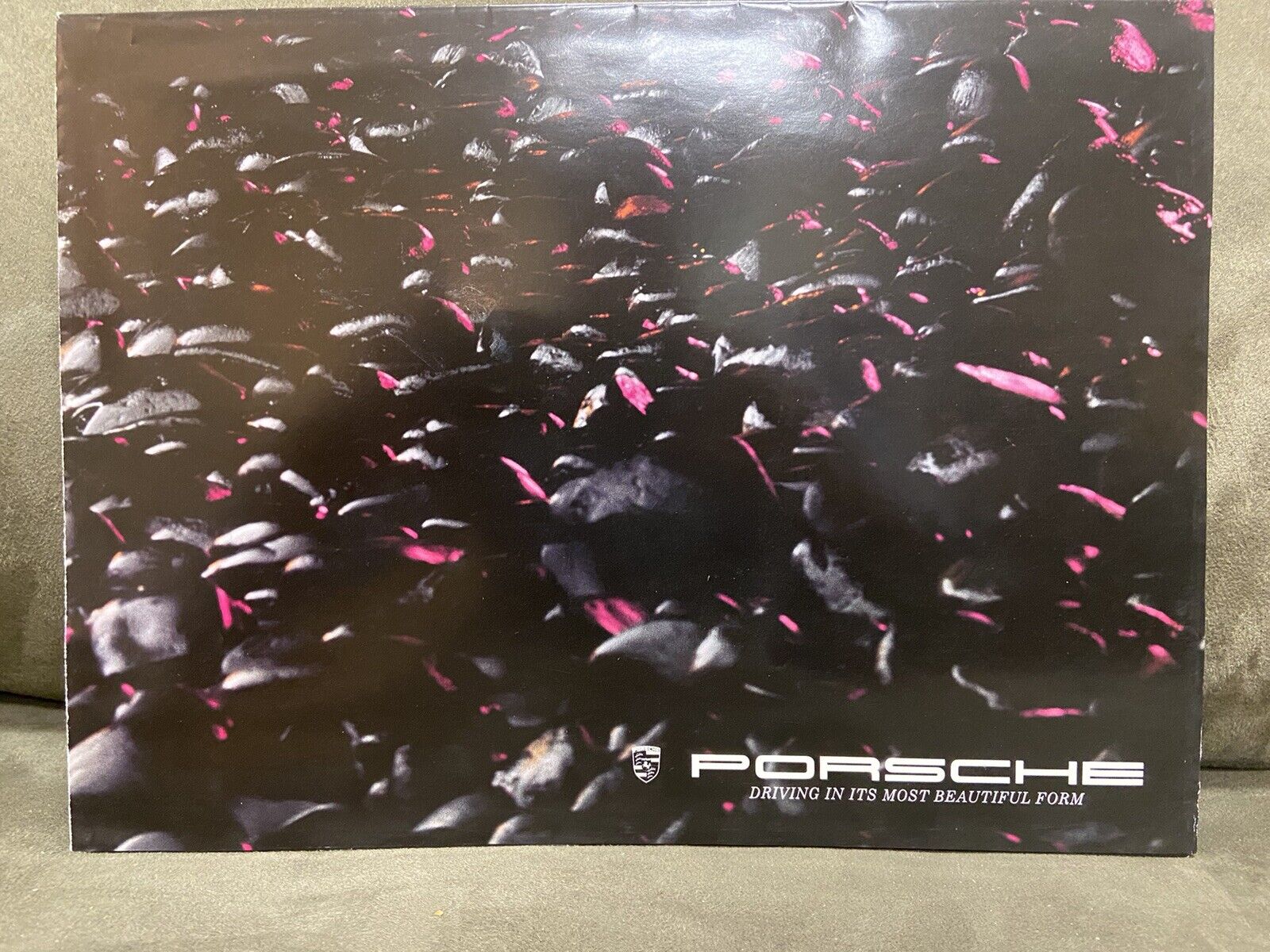 1986 Porsche 959 Showroom Poster (Folded version)  30\