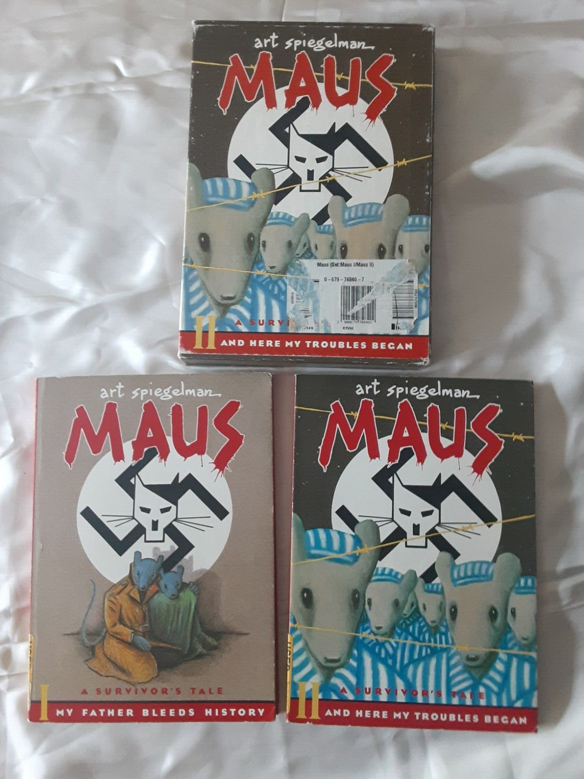 Maus: A Survivor's Tale  by Art Spiegelman 2 Volumes  in Slipcase Box