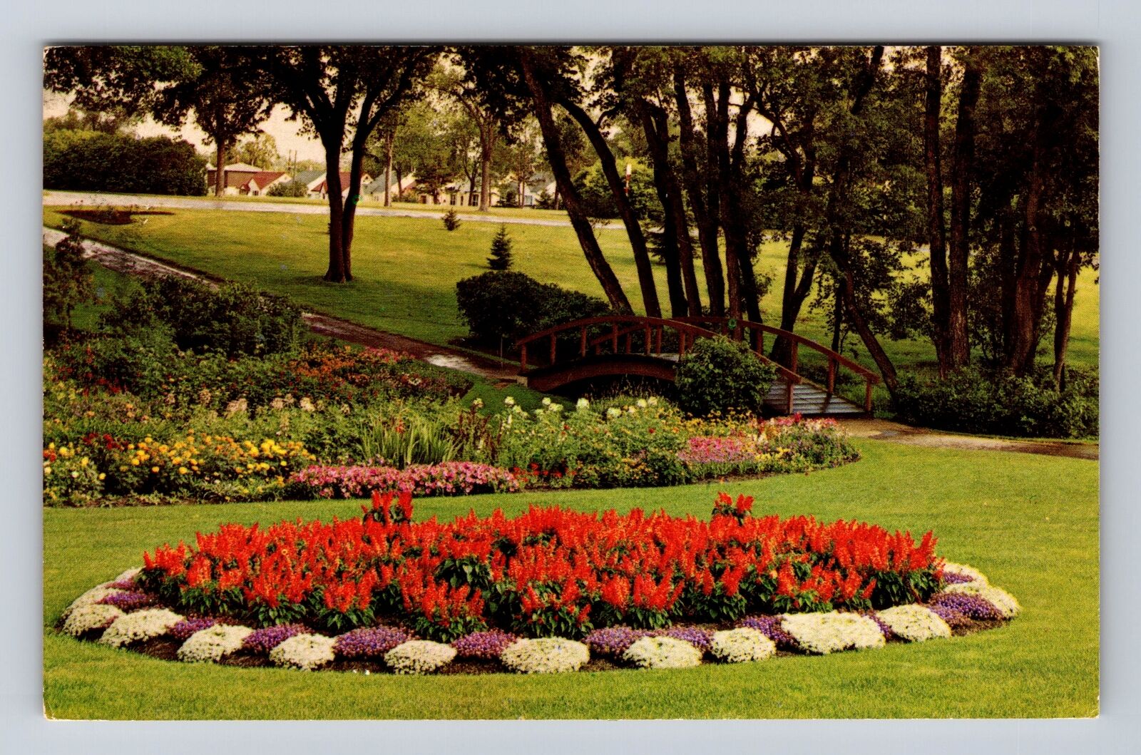 Winnipeg MB-Manitoba Canada, Kildonan Park, Vintage Souvenir Postcard