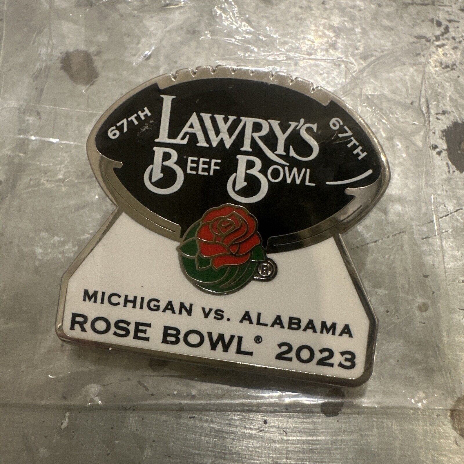 Rose Bowl Pin 2023 Lawry's Beef Bowl Alabama VS Michigan Football