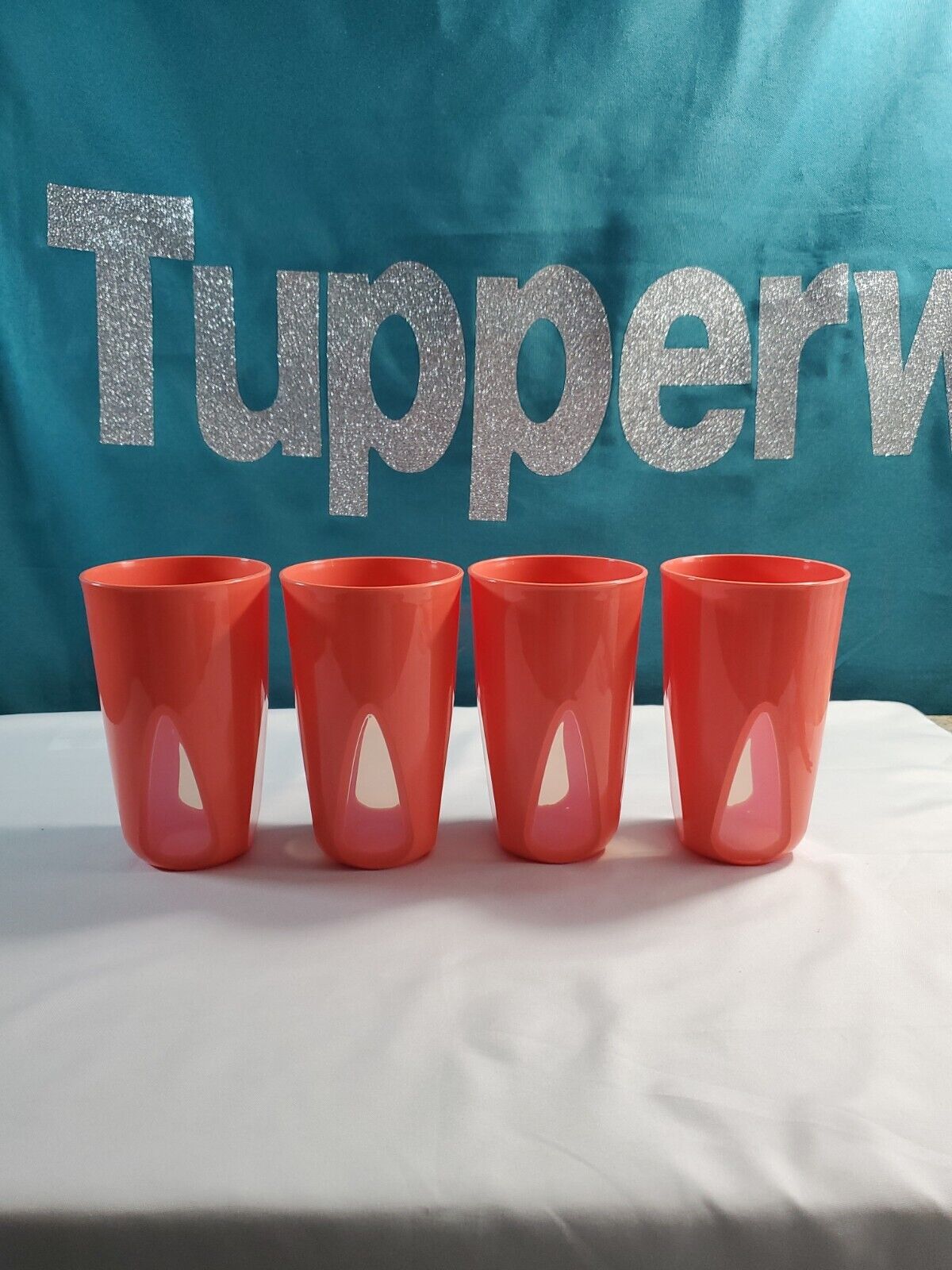 Tupperware Outdoor Dining Tumblers in Vasos Vision 16oz New Sale
