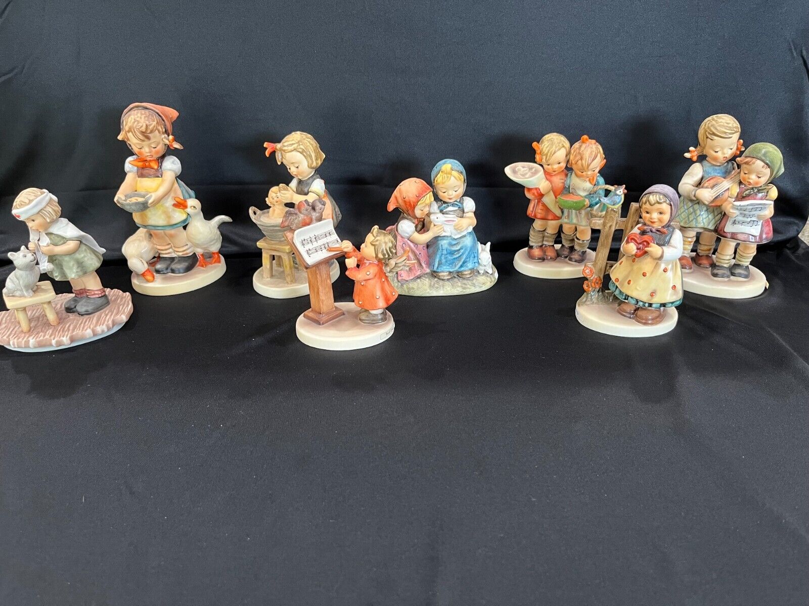Vintage Hummel Goebel W. Germany Lot of 8 Figurines in Great Condition