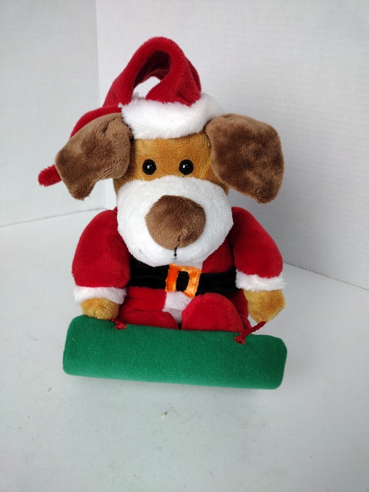 Dan Dee Animated Singing Rocking Christmas Dog Sled Holiday Disney GOOFY Voice