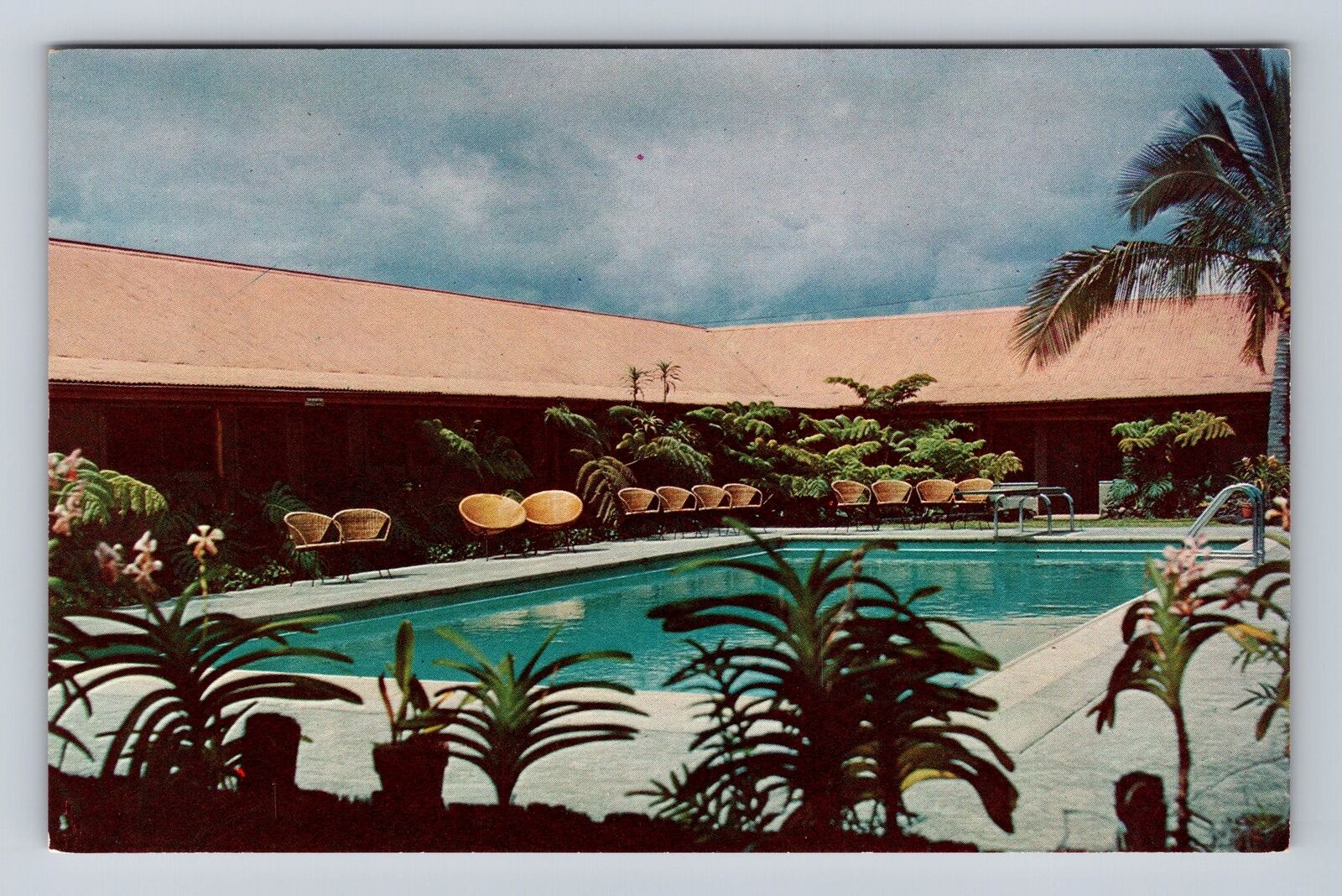 Hilo HI-Hawaii, Hotel Hukilau, Advertisement, Antique, Vintage Souvenir Postcard