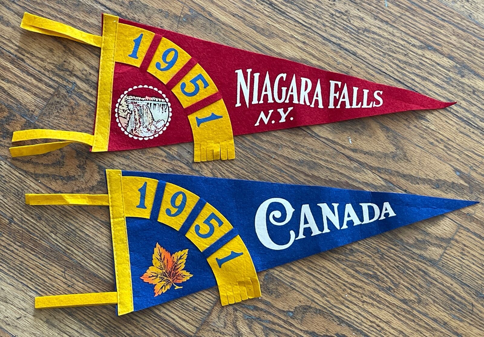 Vintage 1951 Felt Tourist Travel Souvenir Pennant x2 Niagara Falls Canada
