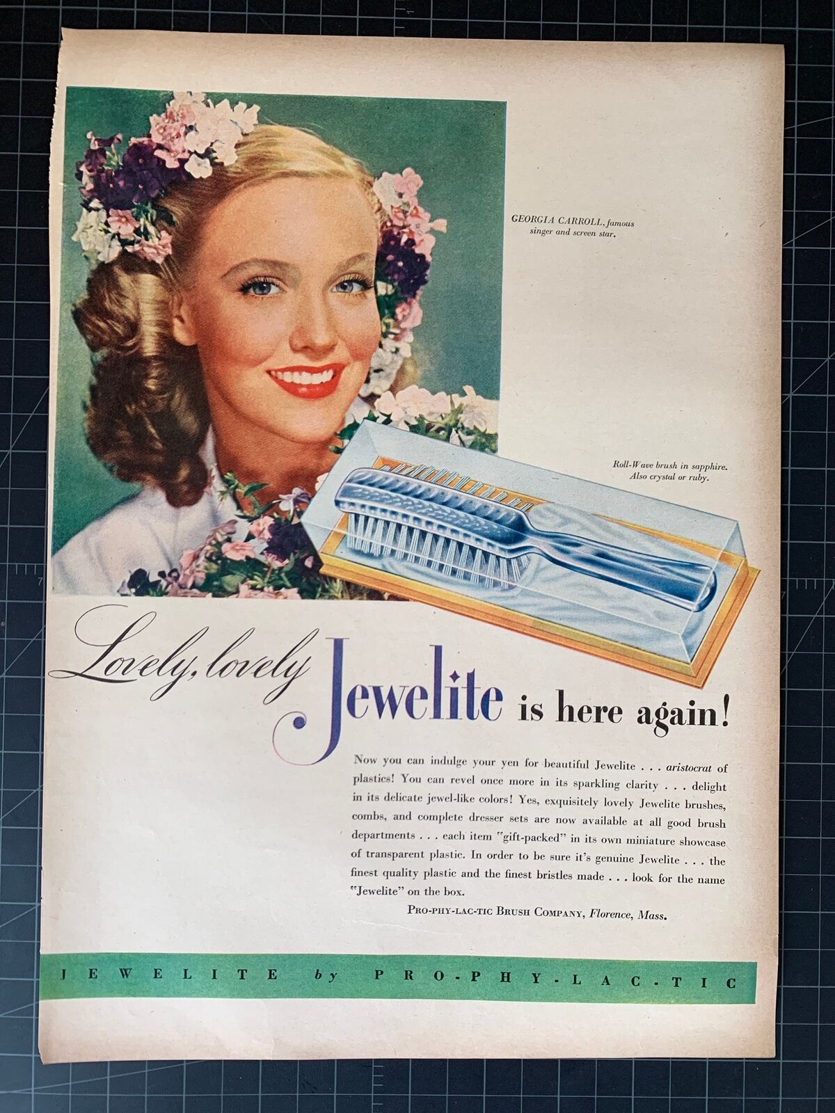 Vintage 1946 Jewelite Hairbrush Print Ad - Georgia Carroll