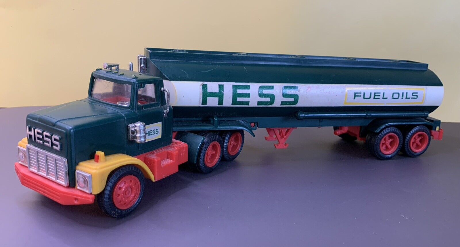 Vintage 1970s Hess Toy Truck Tank Trailer Fuel Oils Hong Kong