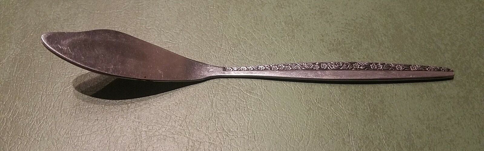 Vintage Japan Coventry JH stainless Master Butter Knife Bouquet 6.5\