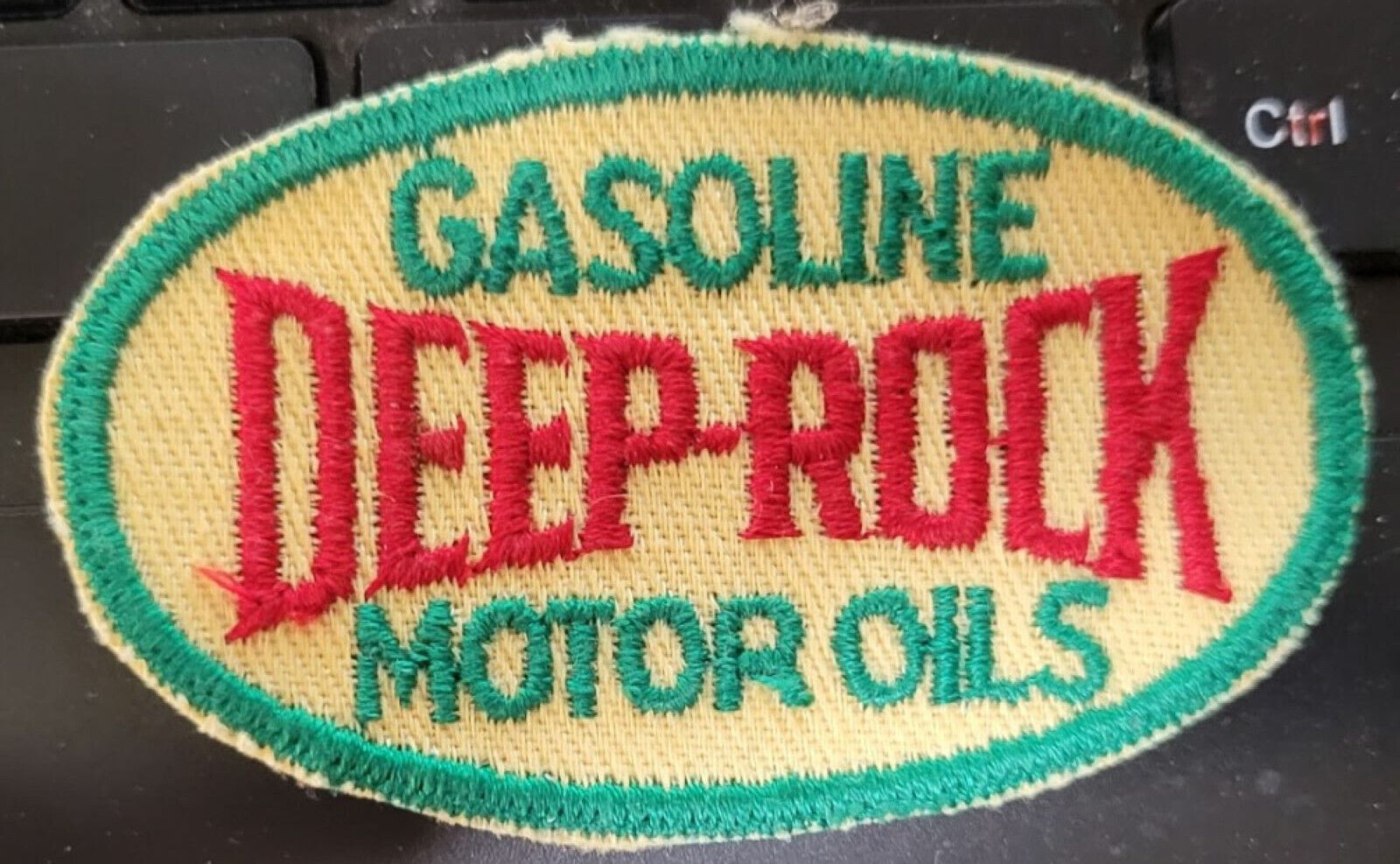 Vintage DEEP ROCK Gasoline MOTOR Oil SERVICE Station UNIFORM Cloth PATCH
