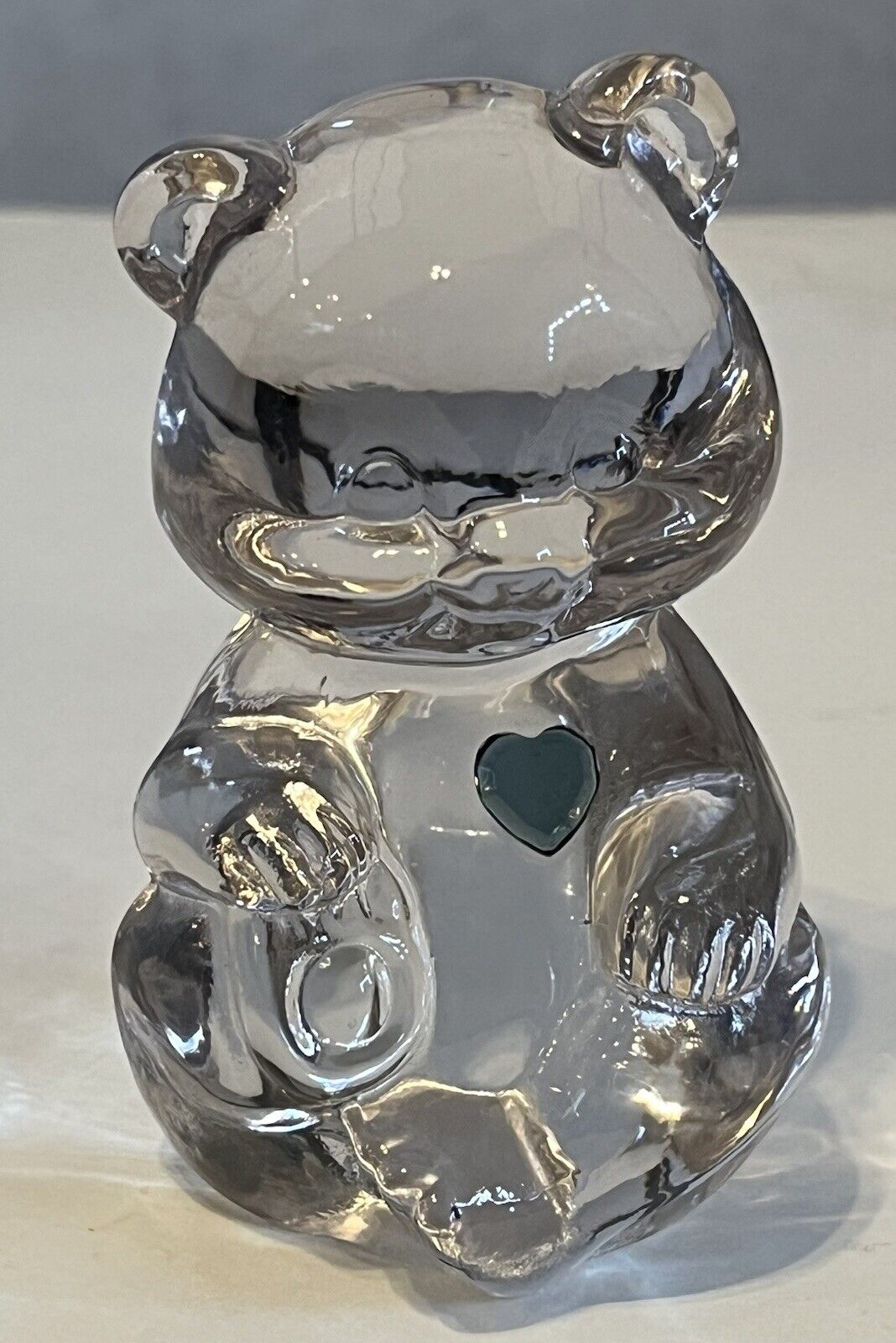 Vintage Fenton Birthstone Bear Figurine Clear Art Glass May Emerald Green Heart