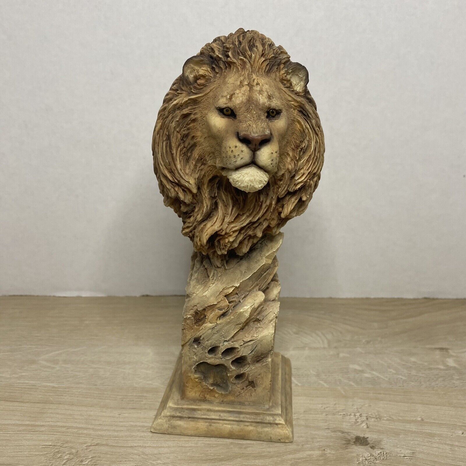 Rare Vintage 2003 MCSI Pride Rock 7.5” Lion Figurine Statue Stockbower