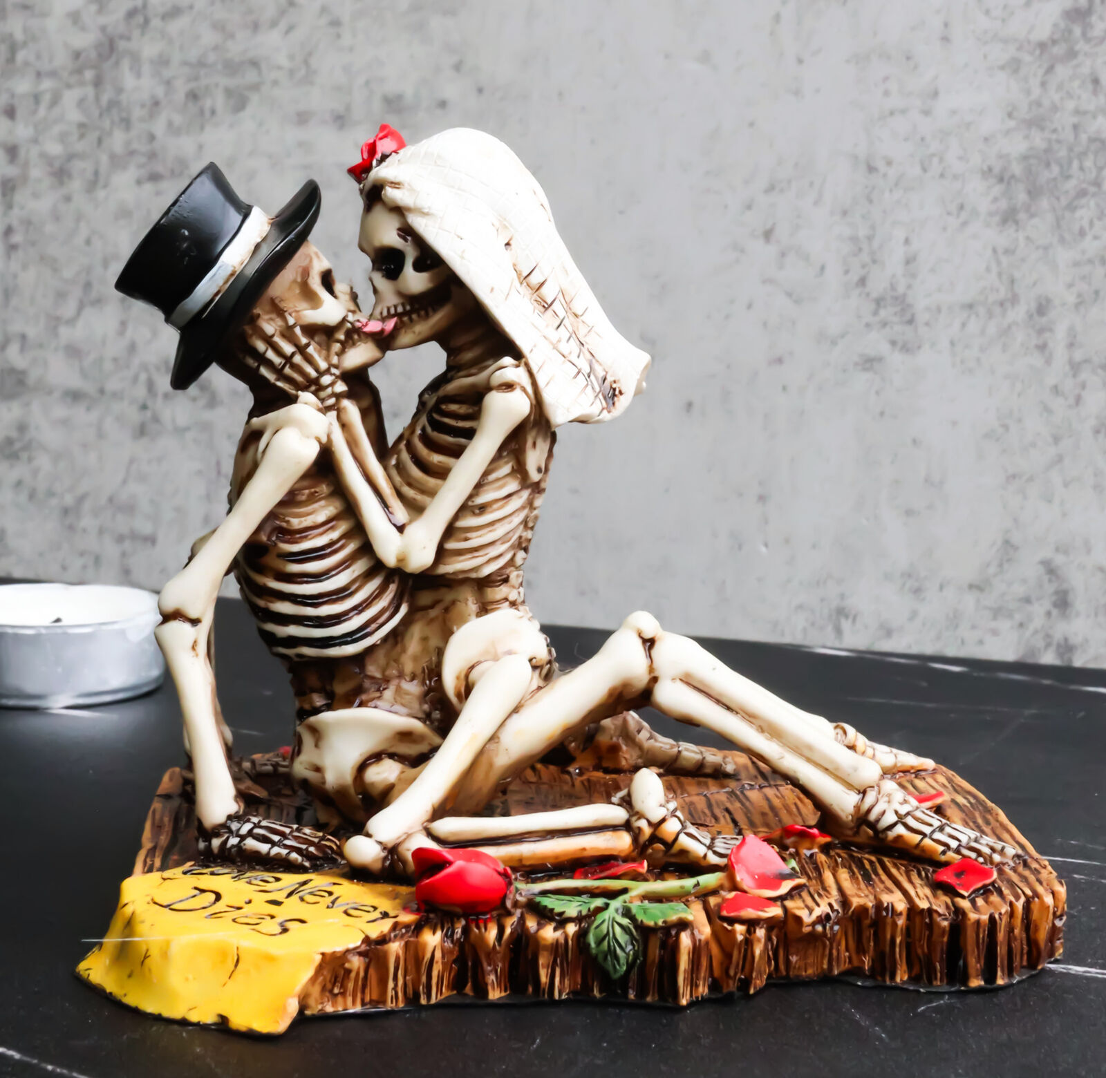 Ebros Love Never Dies Castaway Wedding Skeleton Couple Kissing Statue 3.75\