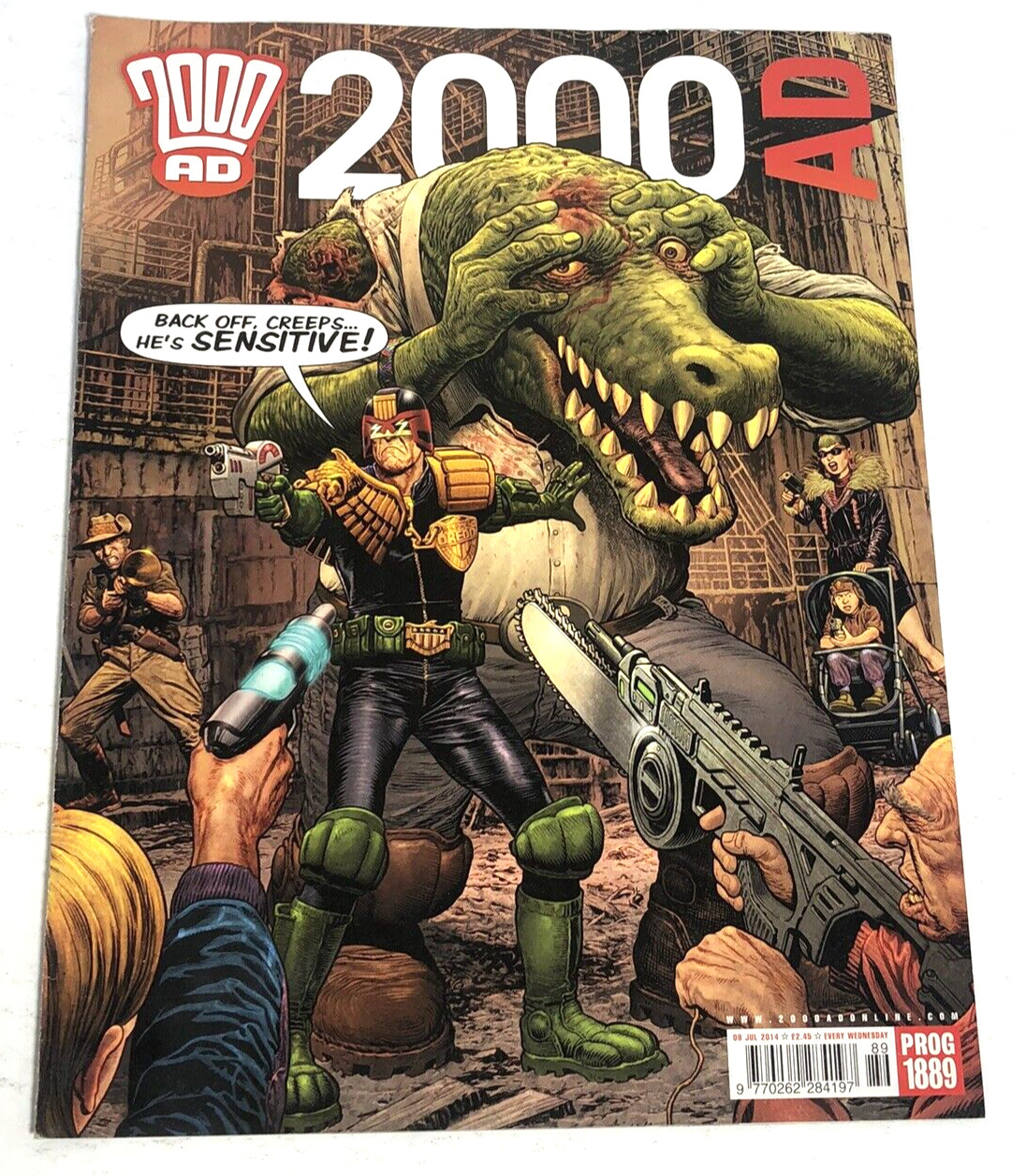 2000 AD Prog 1889 JULY 2014 Rebellion Comics UK Colored Comic Book Judge Dredd