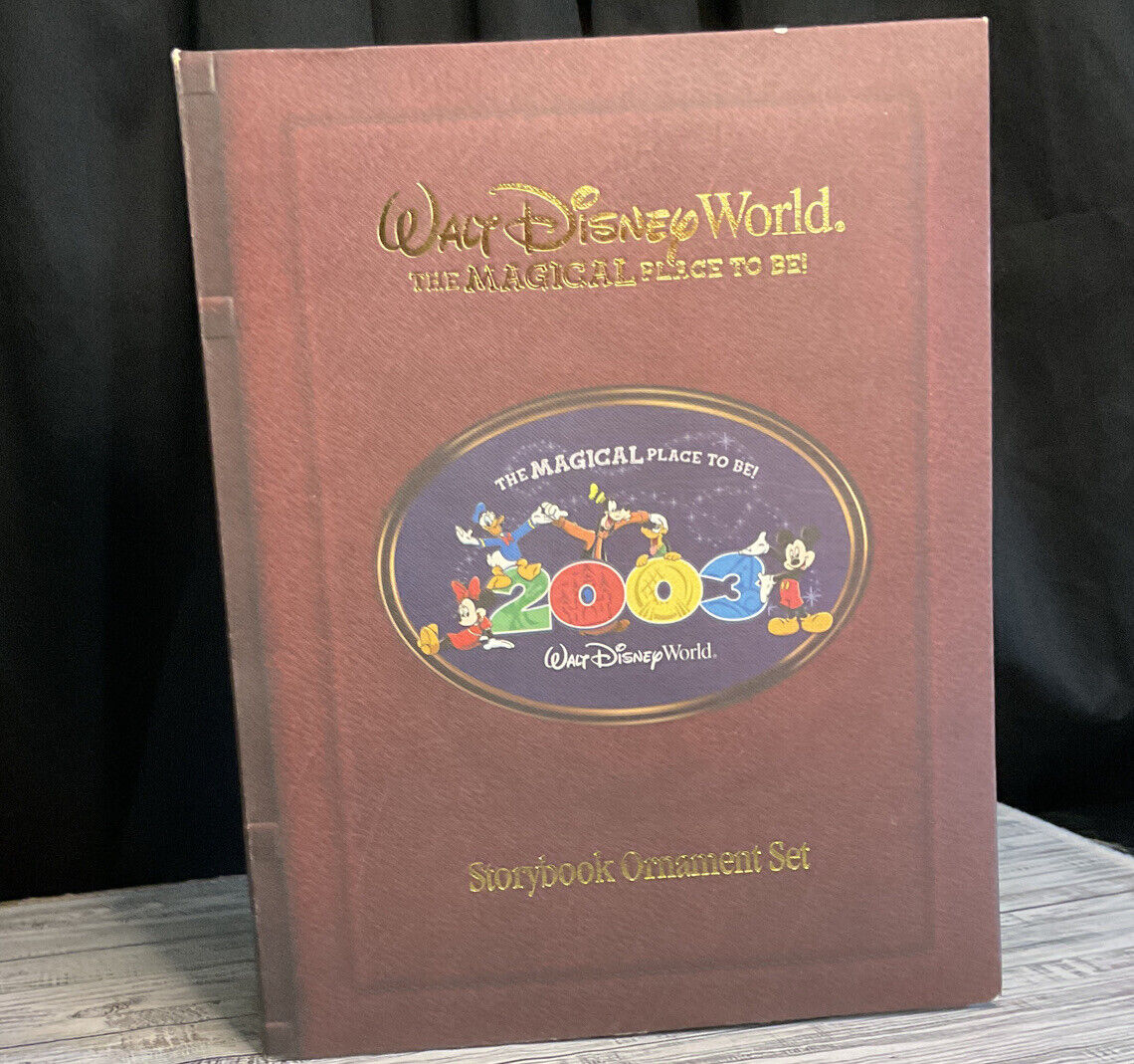 Walt Disney World ‘The Magical Place To Be 2003 Storybook Ornament Set