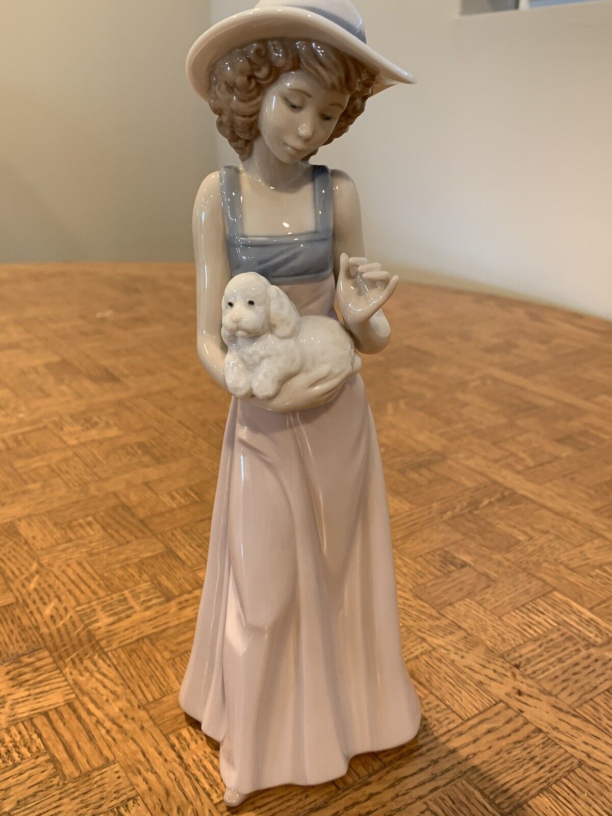 NAO Woman In Hat With Dog 1157