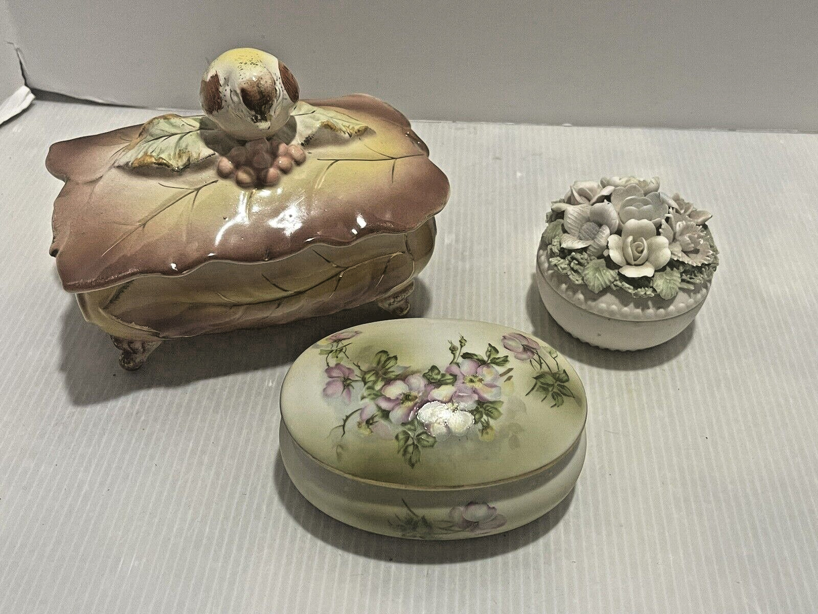3pc Lot Porcelain Vanity/Trinket Box W/Lids  Ardalt, Nippon, Lipper MANN