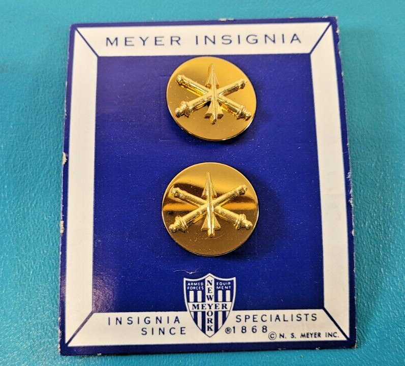 Mint Vintage U.S. Army Air Defense Artillery Medal Collar Disc Pins NS Meyer 22M
