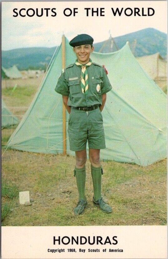 Vintage 1968 BOY SCOUTS OF THE WORLD / BSA Postcard \