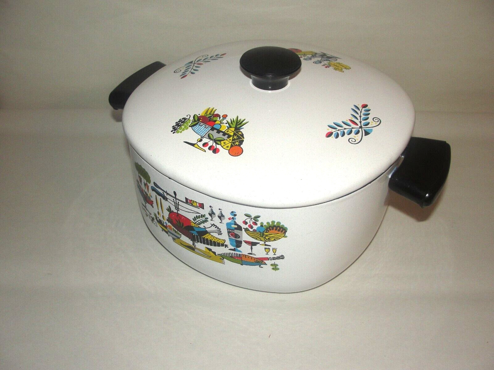 Vint MCM Dutch Oven Berggren Enamelware Georges Briad Style with handles