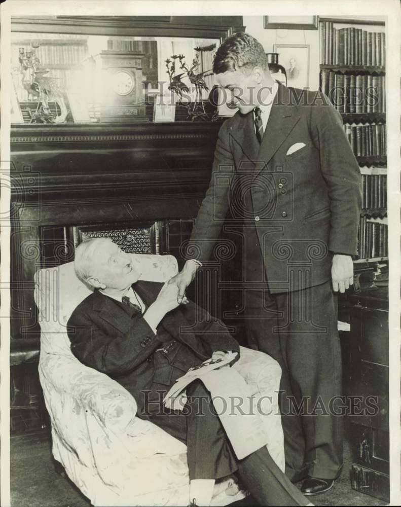 1929 Press Photo T.P O\'Connor and Frank Owen meet at Parliament in London