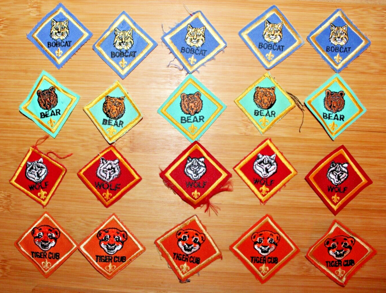 Boy Scouts of America BSA Patches lot of 20 Bear Bobcat wolf Tiger Cub