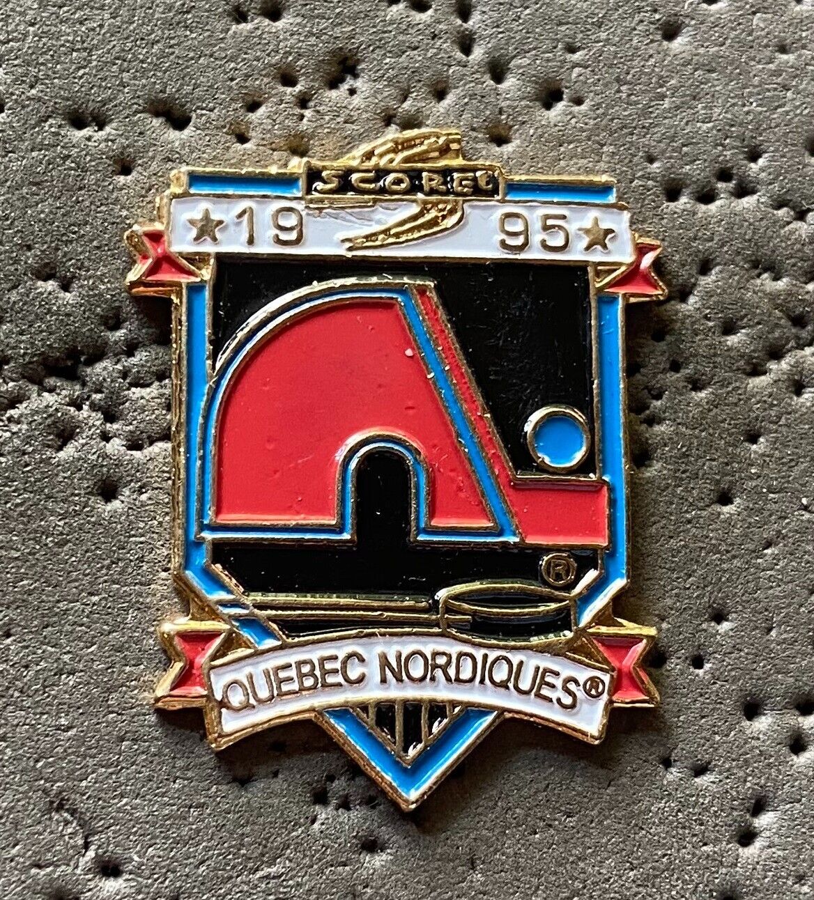 Quebec Nordiques Score 1995 NHL Hockey Pin