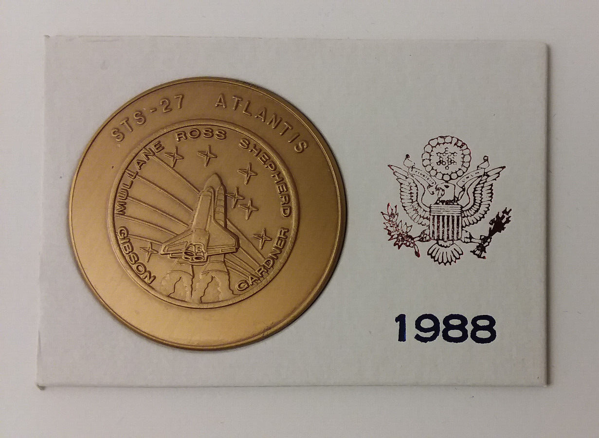 Atlantis STS-27 NASA 1988 Souvenir Medal Token 39mm