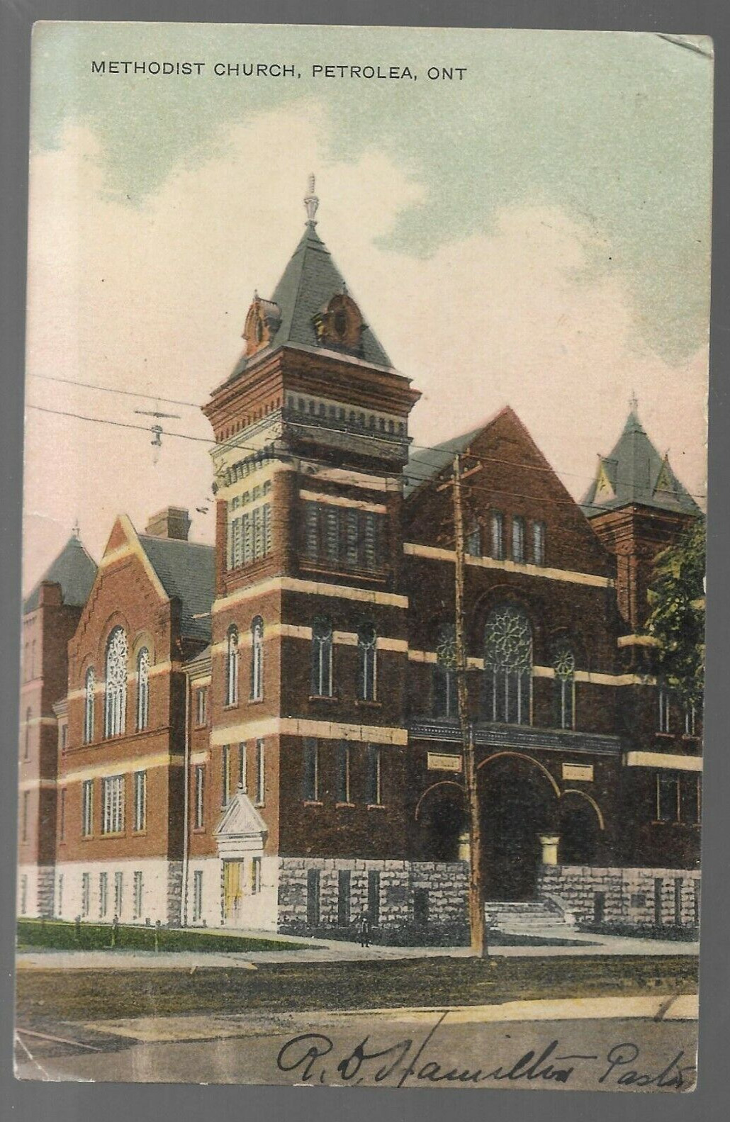 pk84903:Postcard-Vintage View of Methodist Church,Petrolea,Ontario,Canada