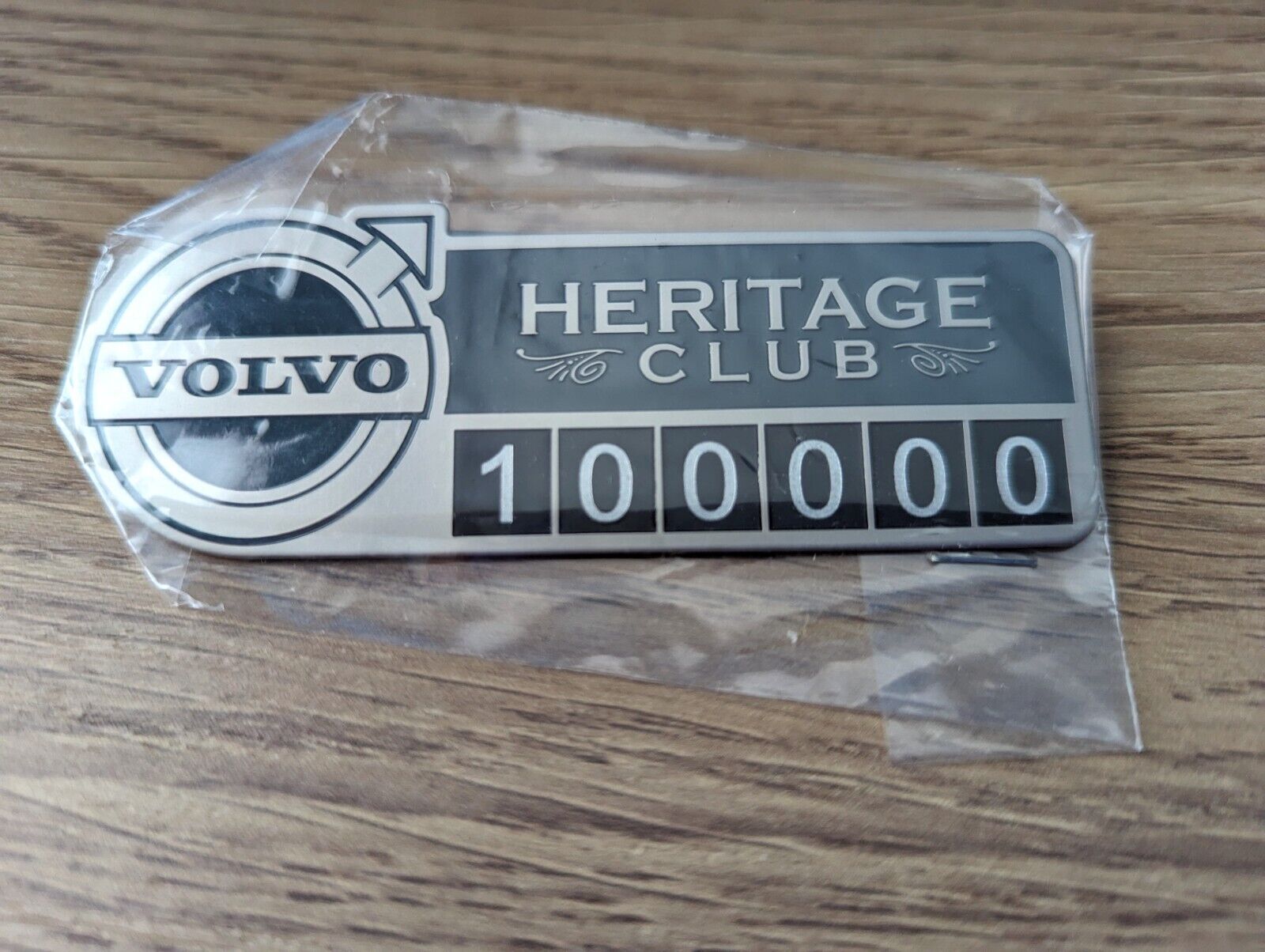 Genuine Volvo High Mileage Club Badge  100,000 Mile Heritage BRAND NEW 100K