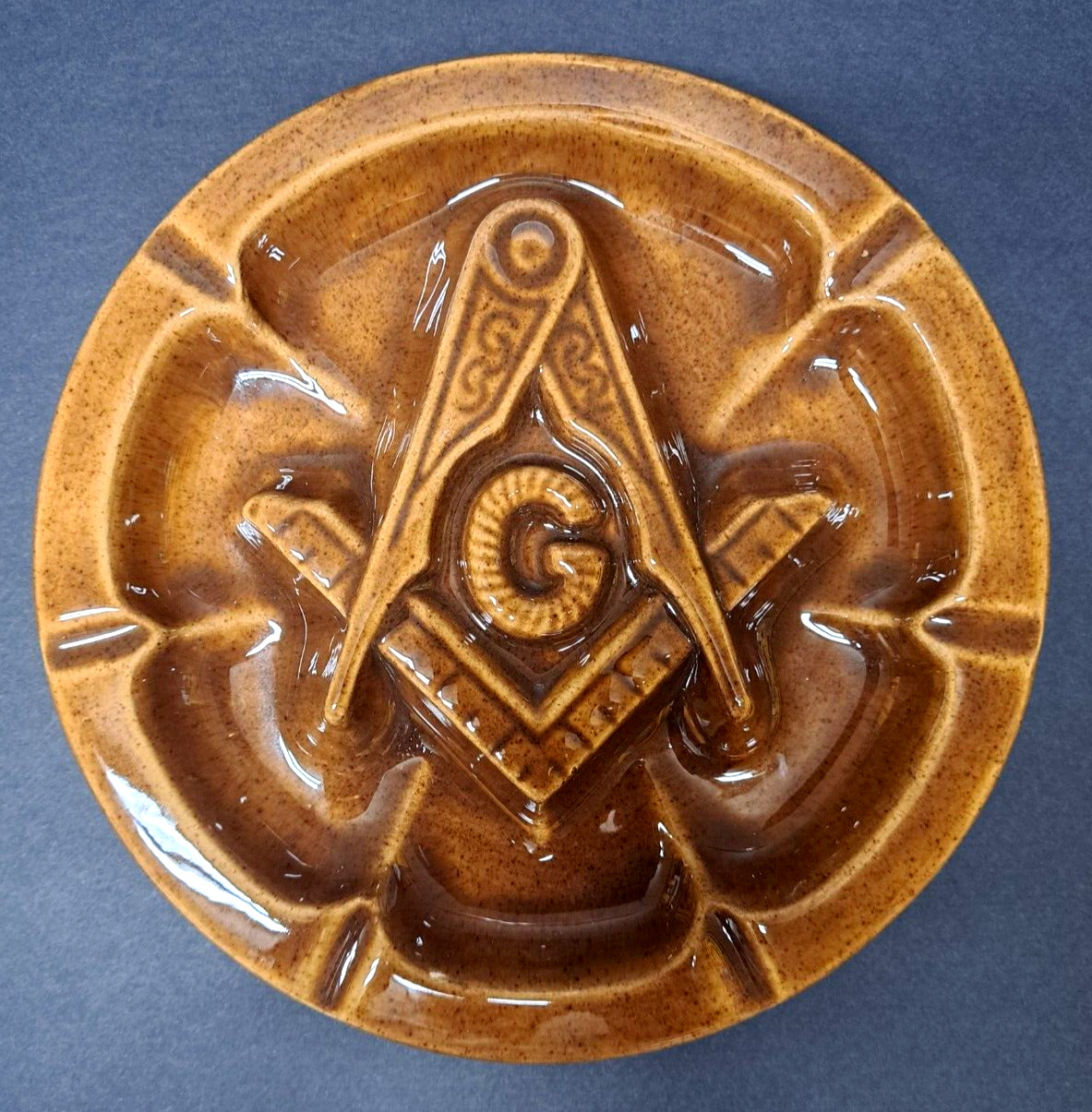 Large vintage ceramic ash tray Masonic 8.75 inch pre-owned