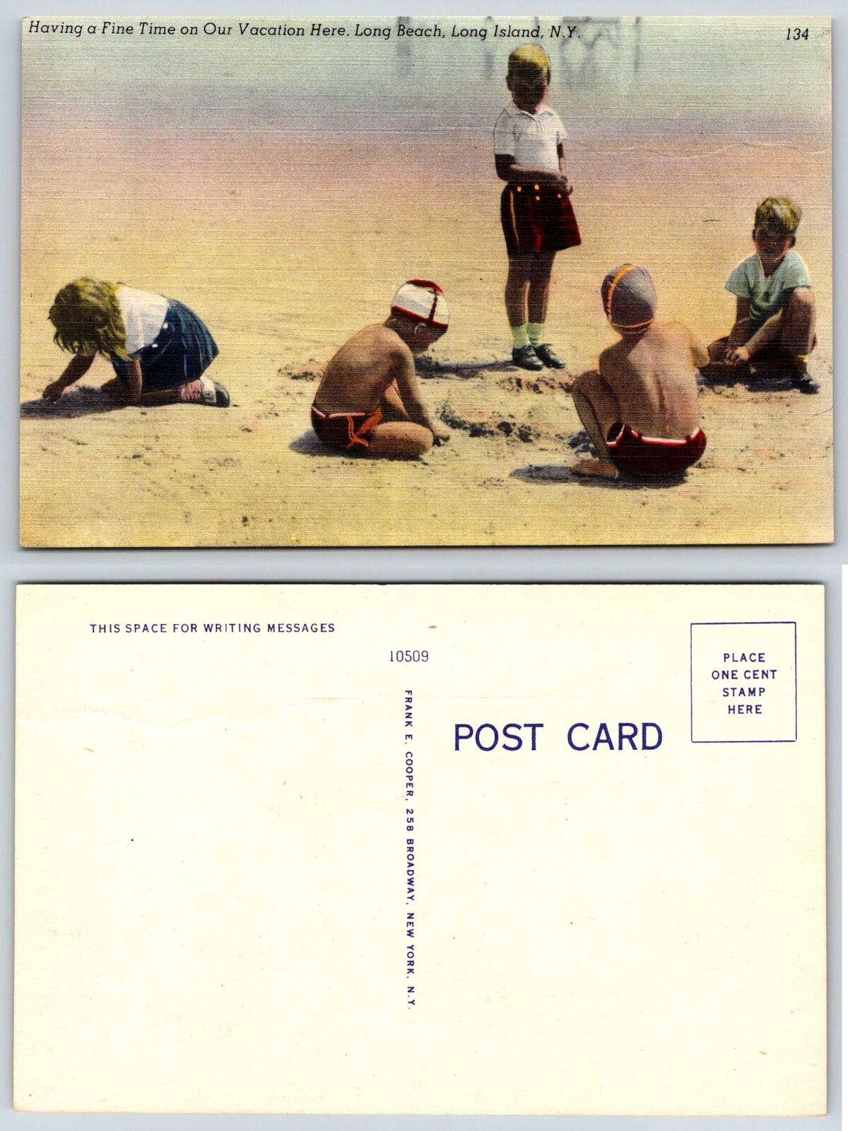 Long Island New York LONG BEACH CHILDREN BUILDING SAND CASTLES Postcard O666