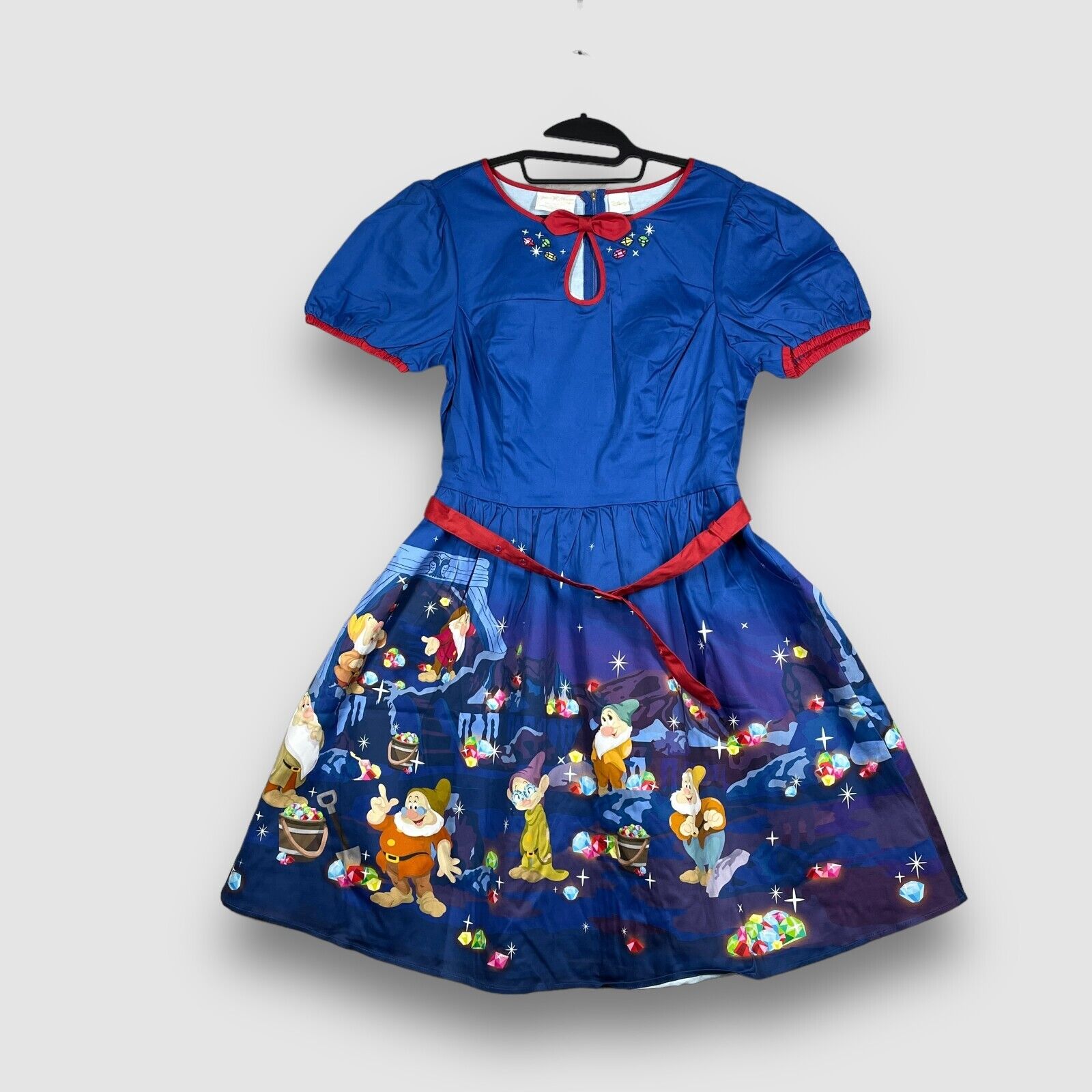 Disney Loungefly Stitch Shoppe Womens XL Snow White 7 Dwarves Jewels Dress NWT