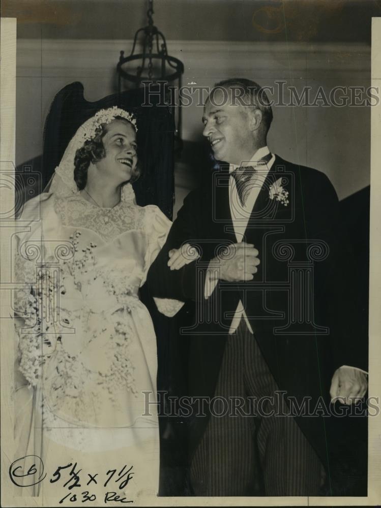 1939 Press Photo Charles Chauncey Buell and Bride Eleanor Little - nef55081
