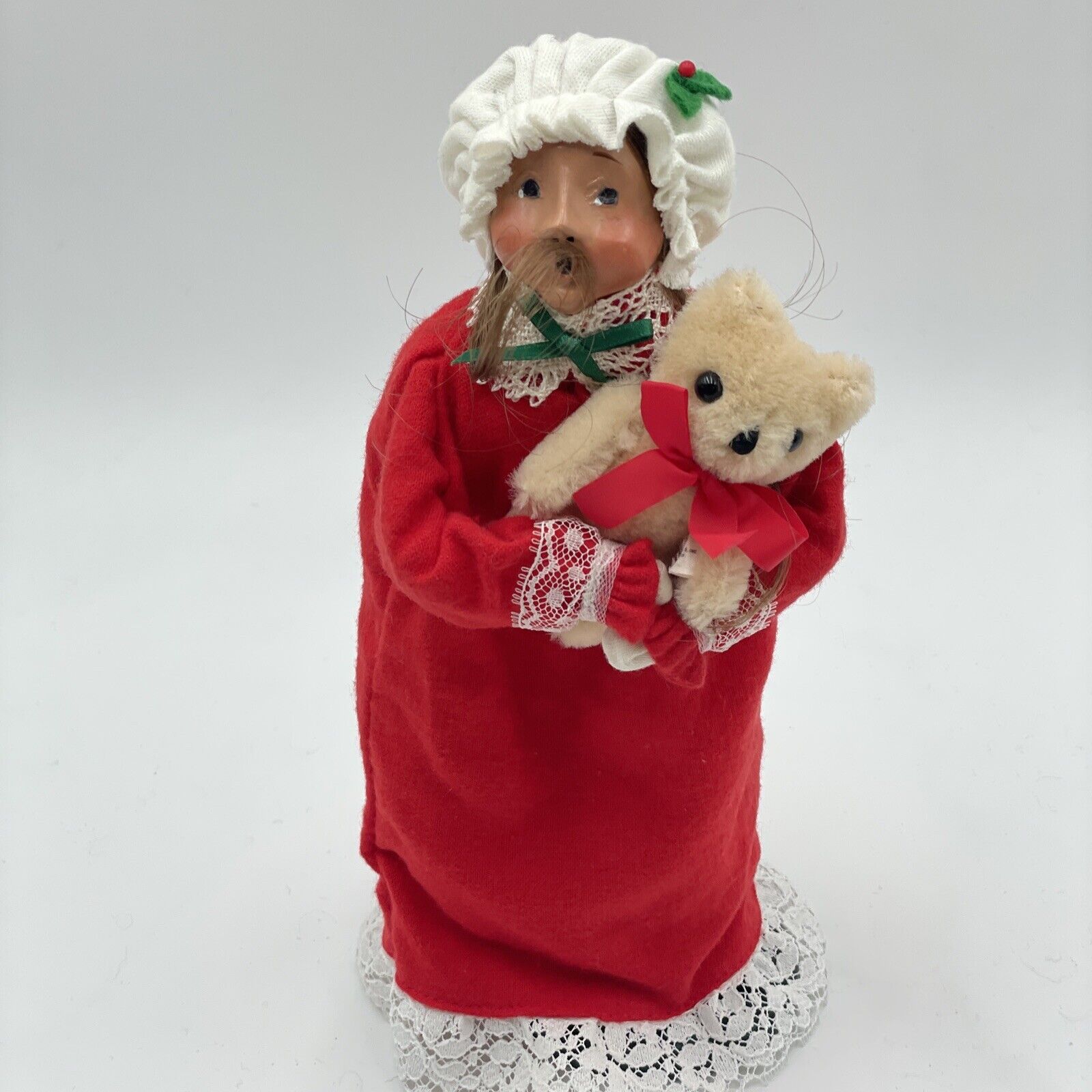 Vintage 1989 Byers Choice Carolers Girl Child Bear Red Nightgown Lace Bonnet 