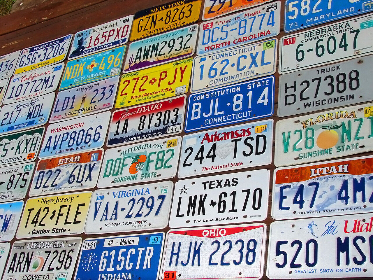 Starter Pack of 10 License Plates Different States In Craft Condition Lot