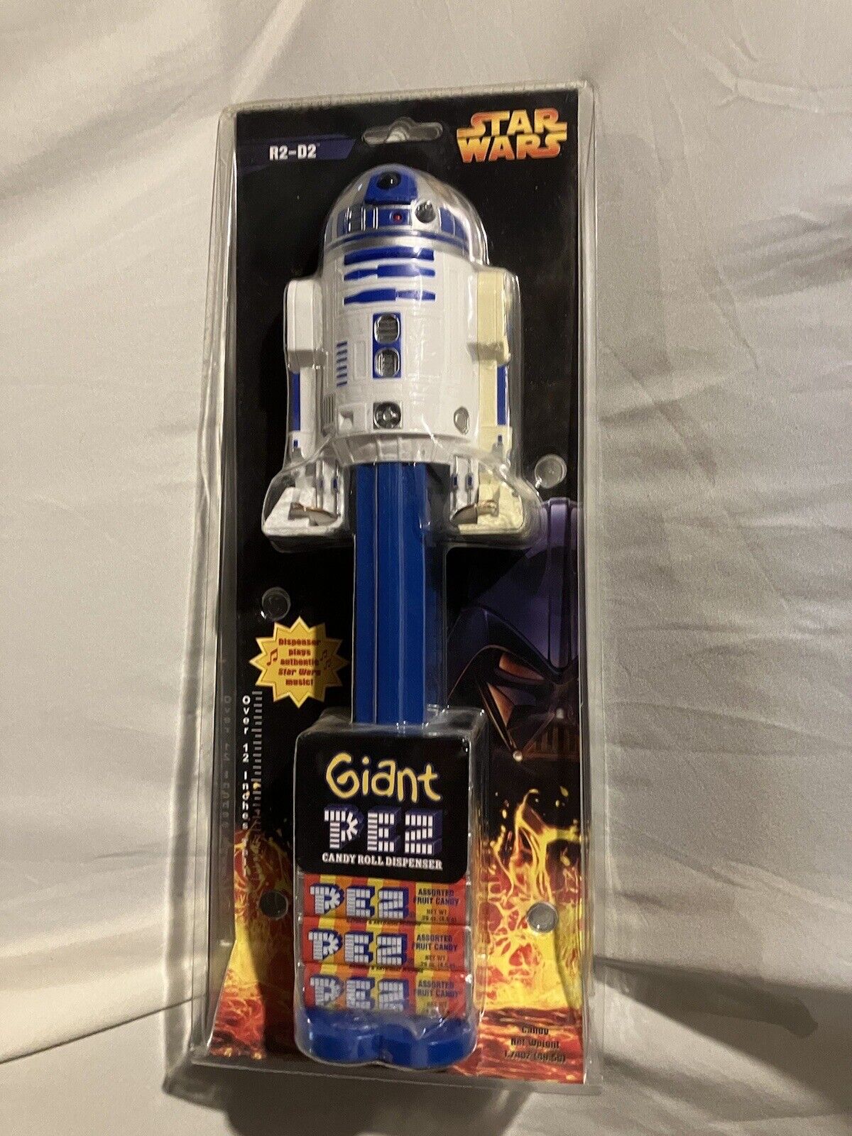 R2-D2  GIANT PEZ CANDY DISPENSER PLAYS MUSIC Over 12in Tall 2005