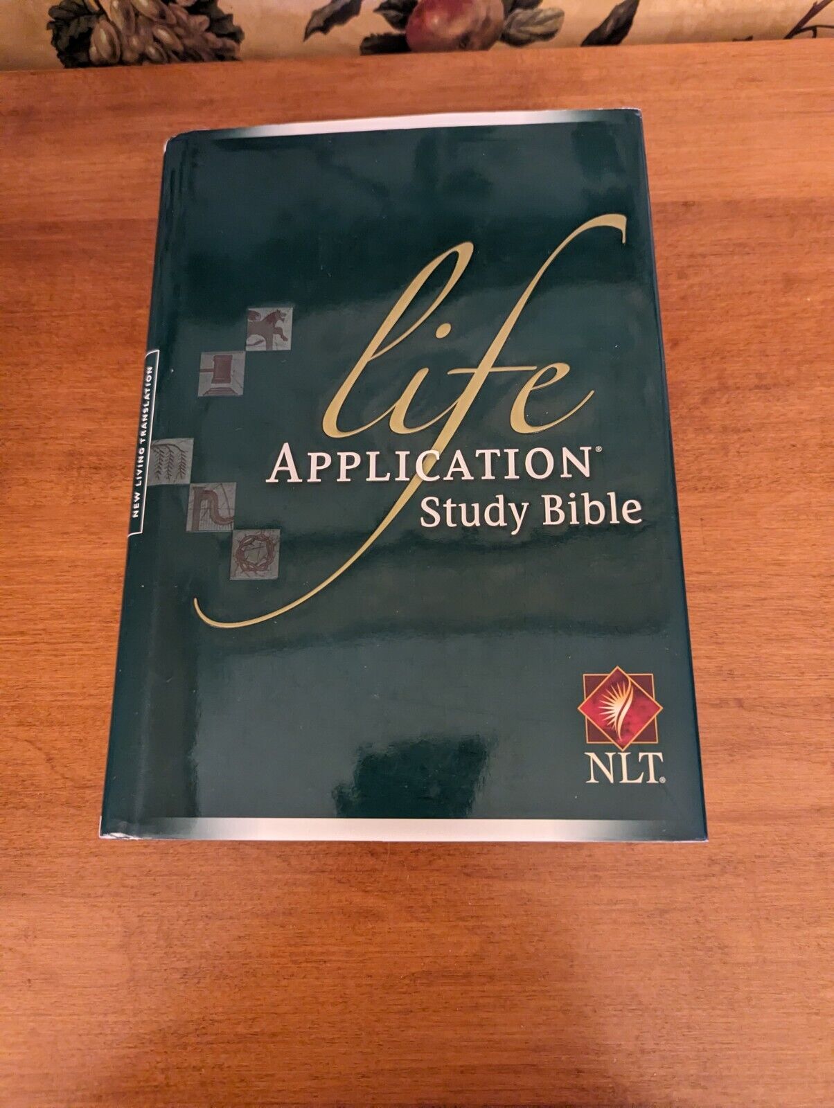 NLT LIFE APPLICATION STUDY BIBLE RED LETTER NEW LIVING TRANSLATION 