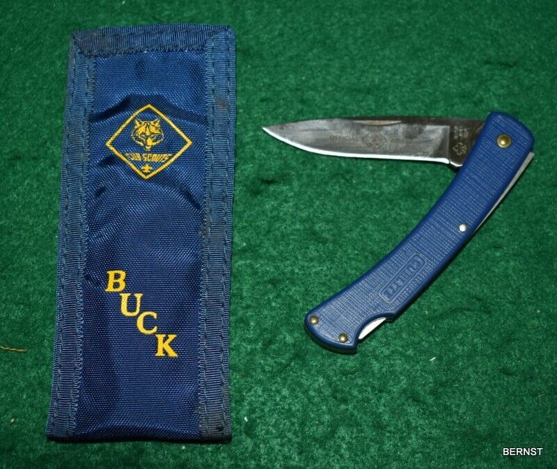 VINTAGE BOY SCOUT - c.1980\'s CUB SCOUT BUCK LOCKBACK KNIFE WITH CASE
