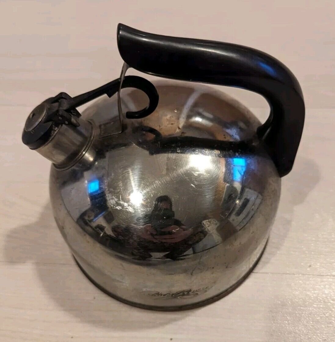 Vintage Revere Ware Whistling Tea Kettle Pot Copper Bottom A 94-C Made in China