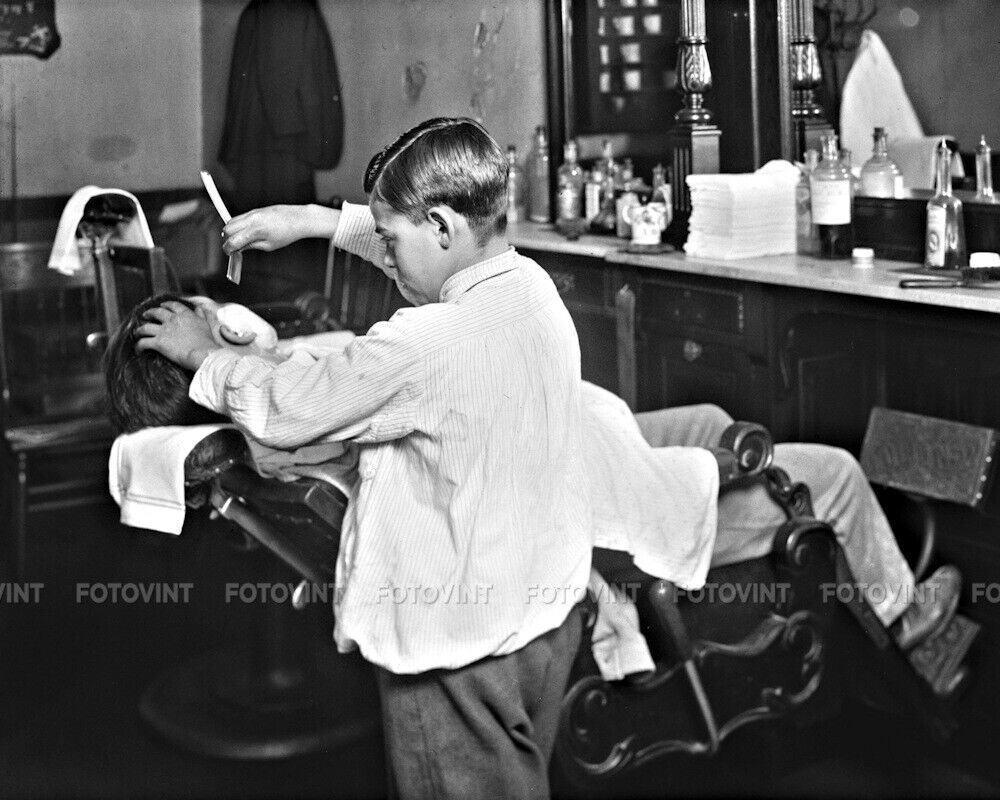 1917 BOSTON BARBER SHOP Photo Picture BOY Barbershop Shave 8x10 11x14 16x20 (B5)