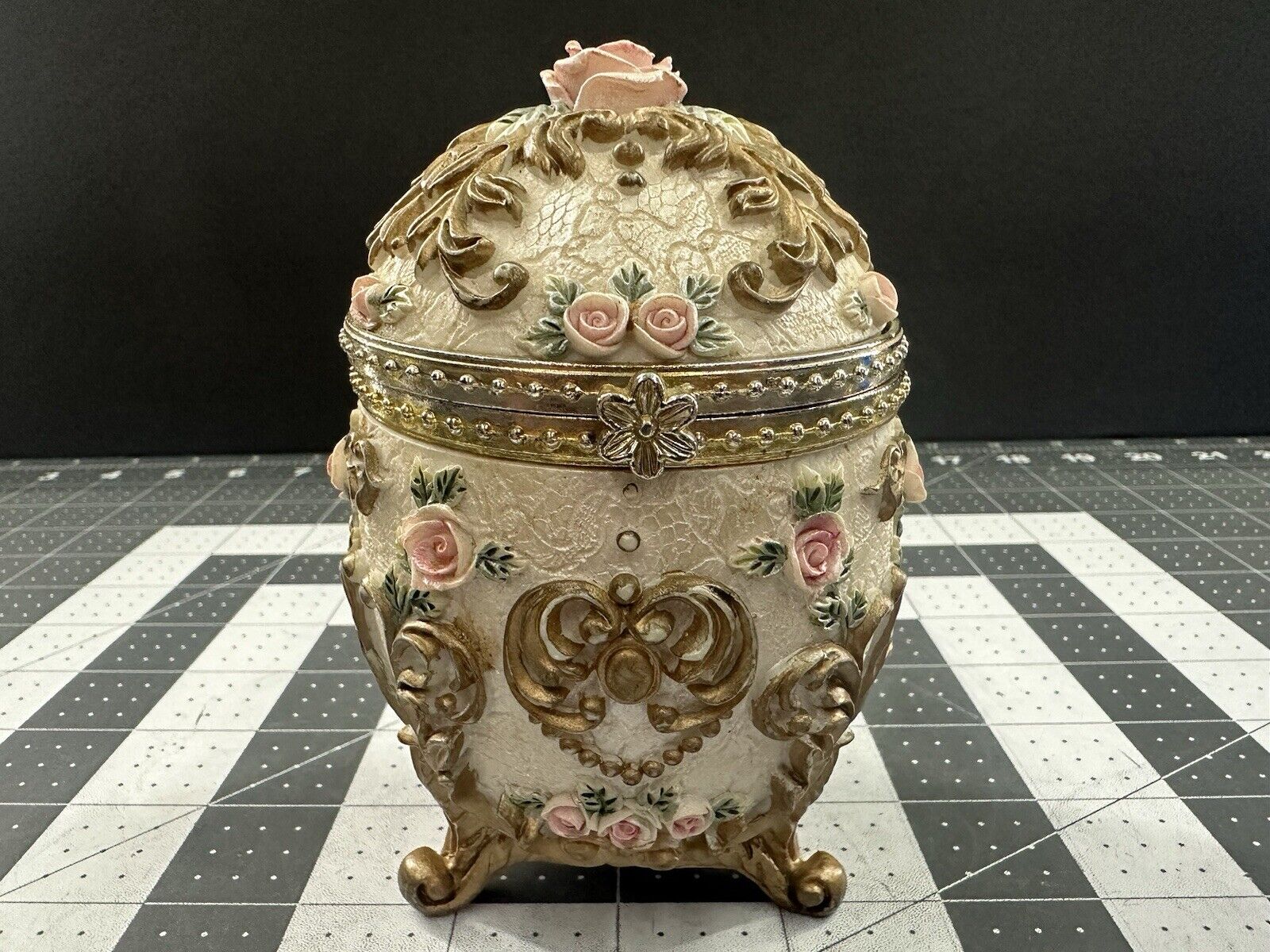 Faberge Egg Rose Ornament Jewery Box Russian Soft Pink Peach Inside Liner