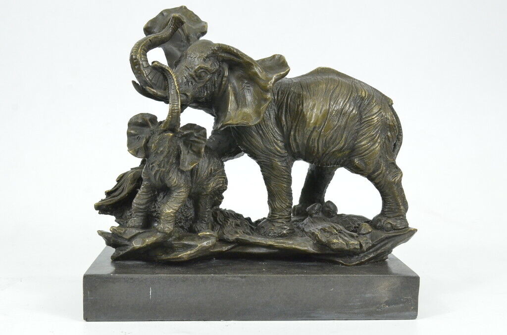 Real Bronze Metal Statue Hot Cast A Herd of Elephants Sculpture Decorative